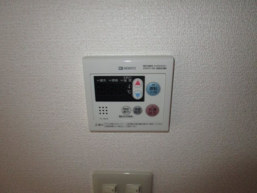 写真は218号室です（参考） ダイアパレス長野大通り