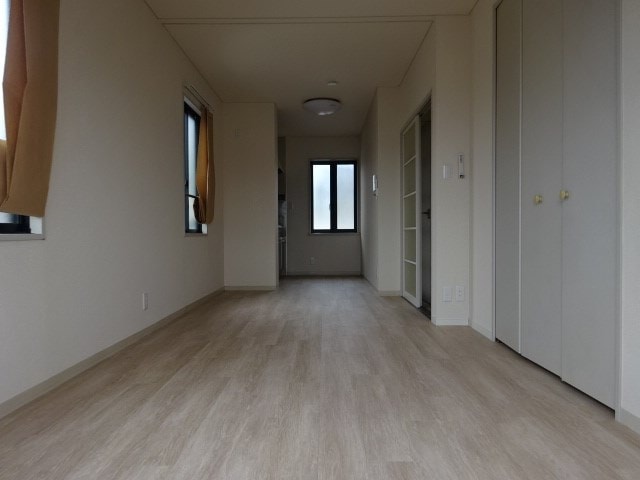 写真は202号室です（参考） パルレ平林Ａ