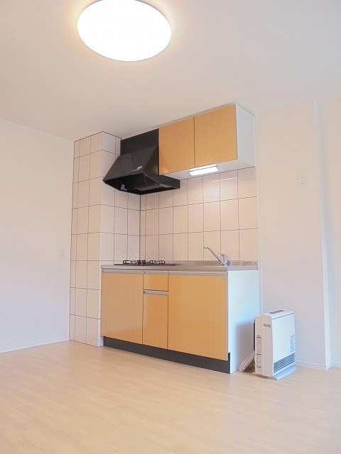 写真は101号室です（参考） ウイング・コート