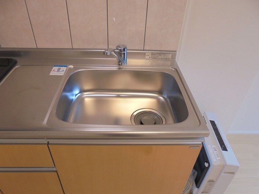 写真は101号室です（参考） ウイング・コート