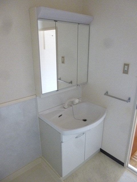  ブランサンク三輪