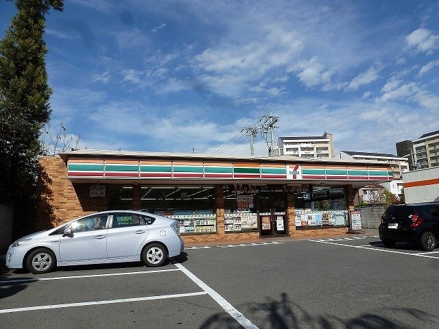 ｾﾌﾞﾝｲﾚﾌﾞﾝ 長野柳町店(コンビニ)まで99m ダイアパレス長野大通り