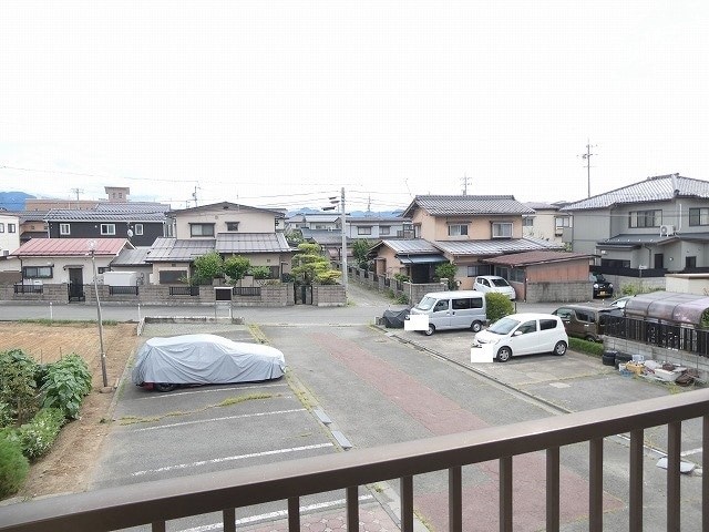  ヴィラ伊勢宮Ａ棟