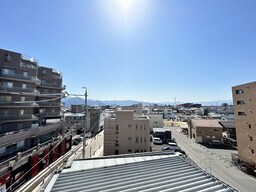 写真は501号室です（参考）