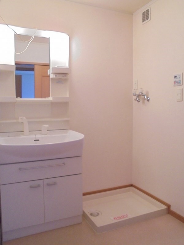 写真は202号室です（参考） ルクソール