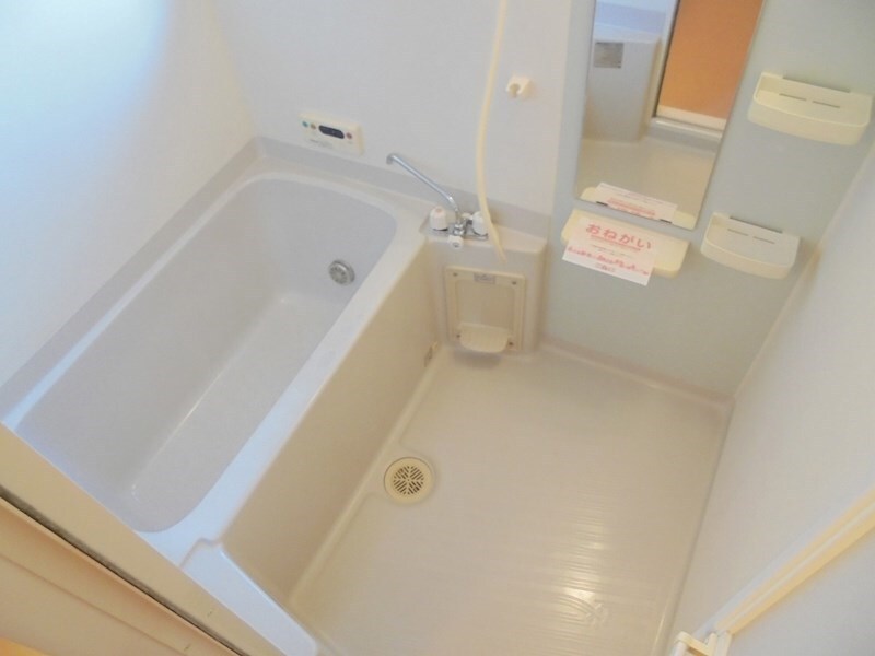 写真は202号室です（参考） ルクソール