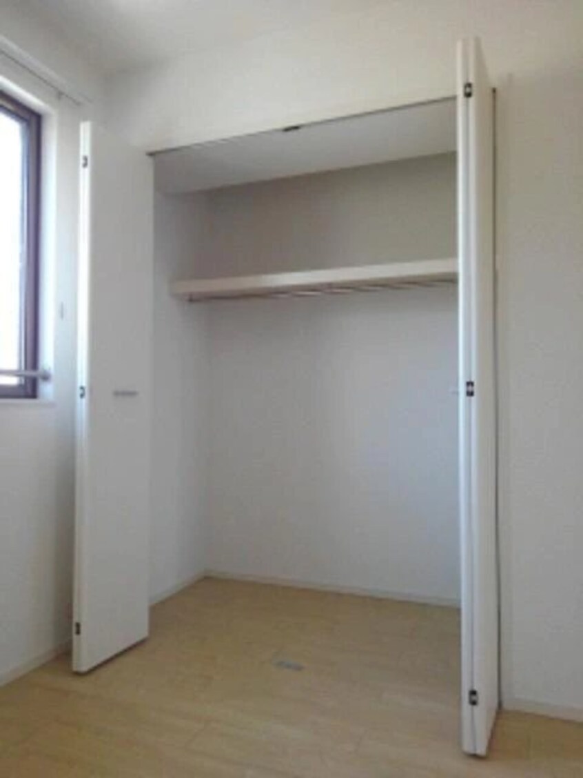  メゾンドリエールＡ