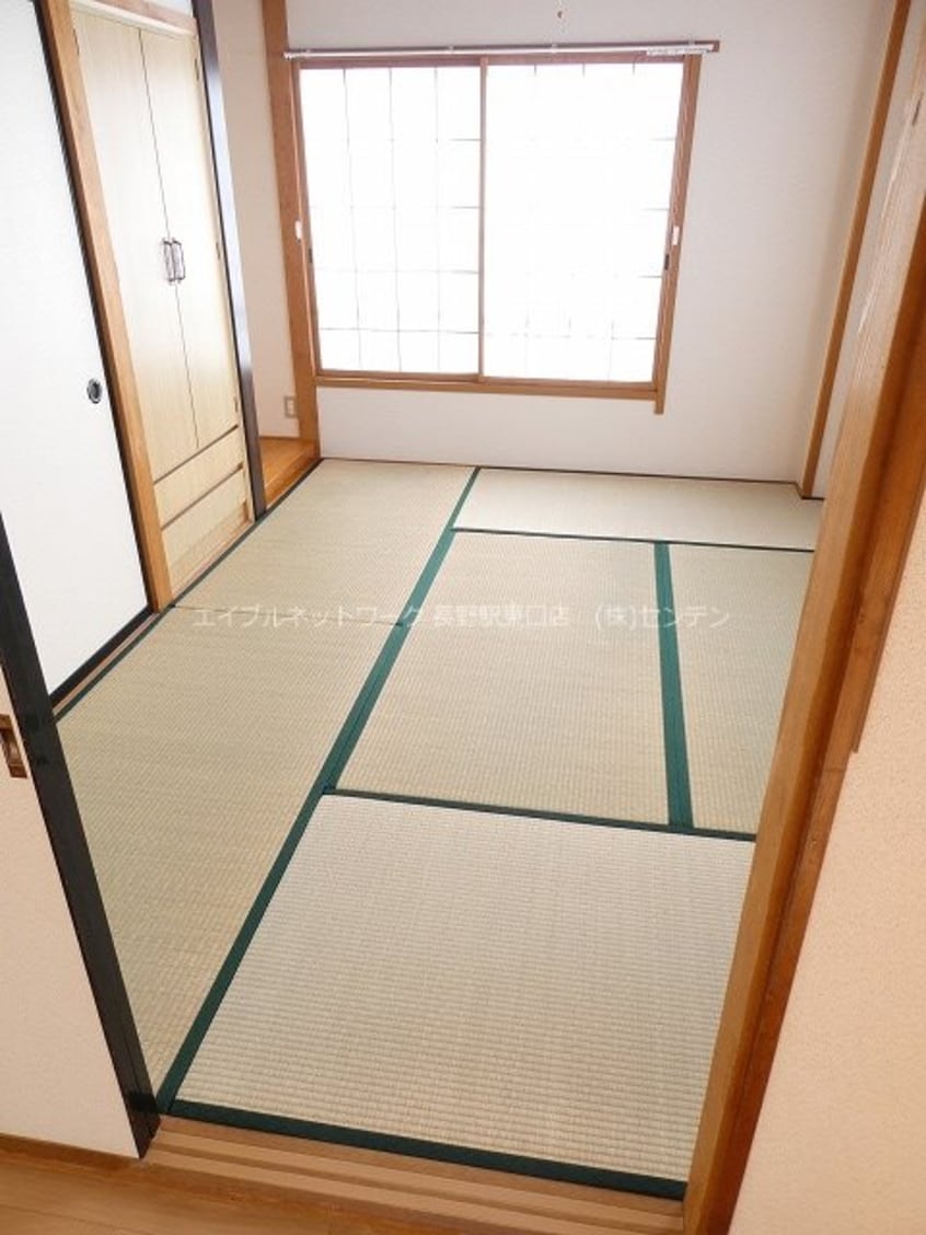  サンハイツ西条