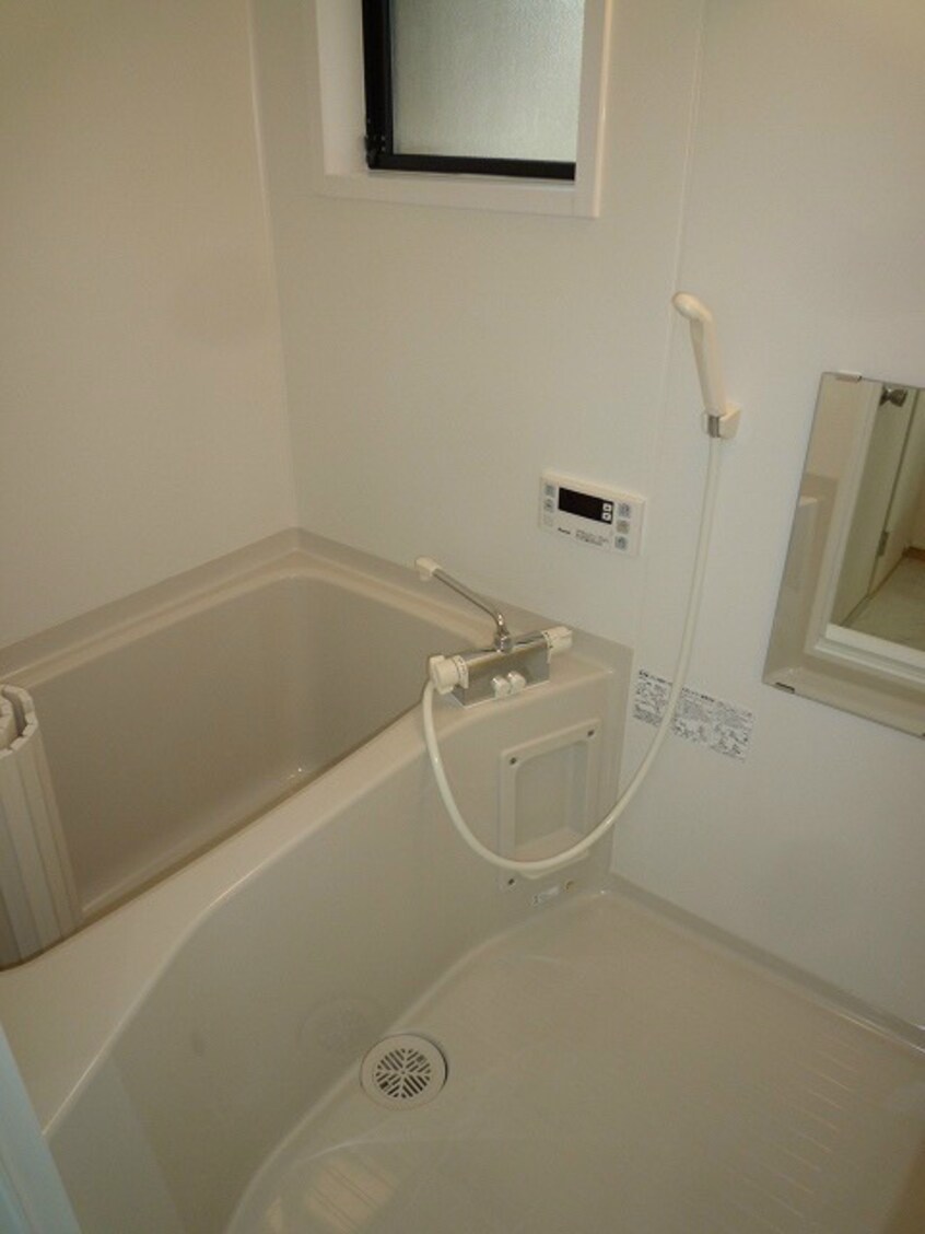 写真は102号室です セジュール城北