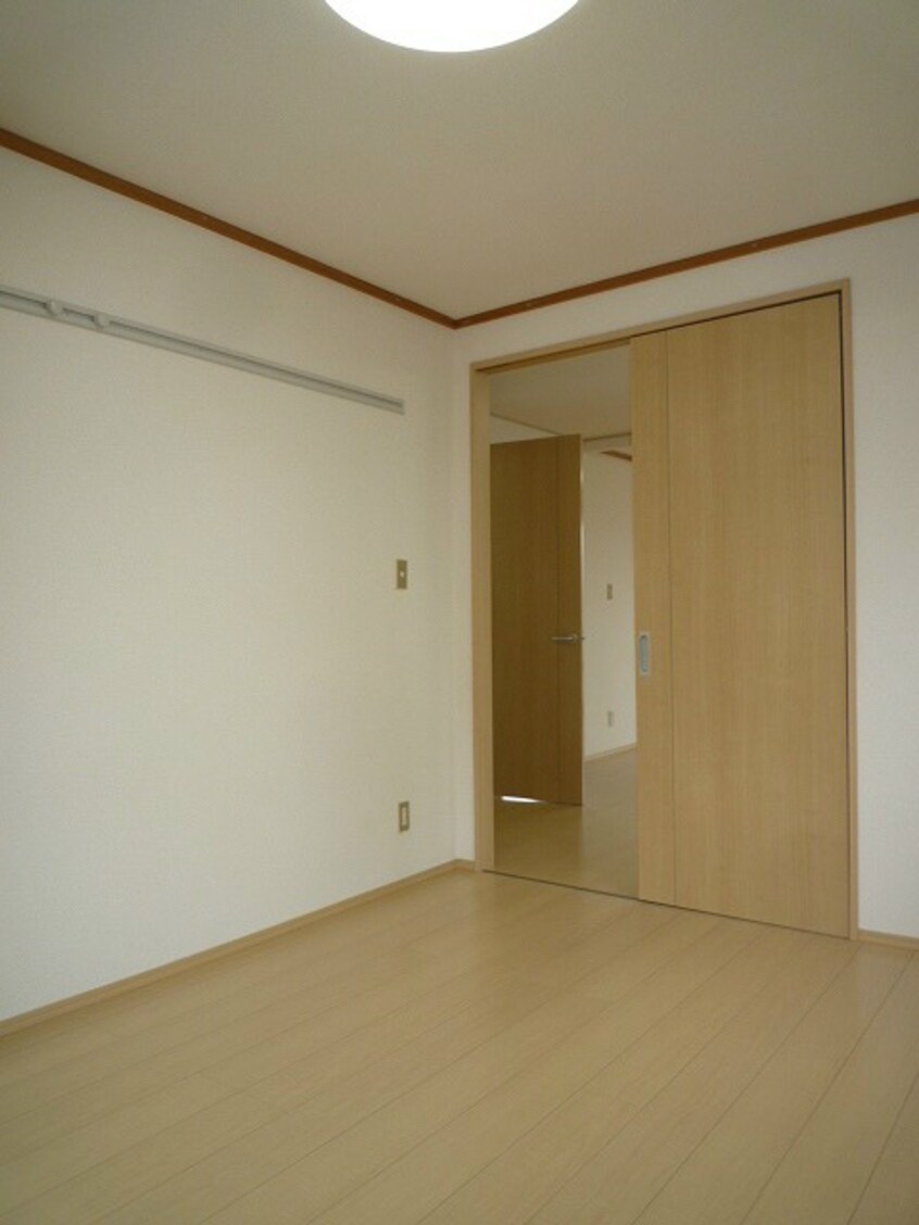 写真は102号室です セジュール城北