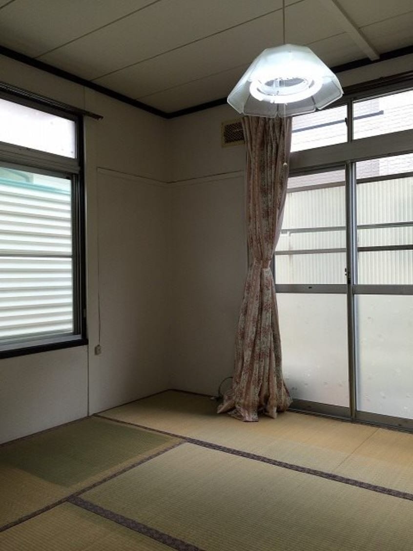 写真は201号室です（参考） コーポラスマツシタ