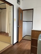 写真は201号室です（参考） コーポラスマツシタ