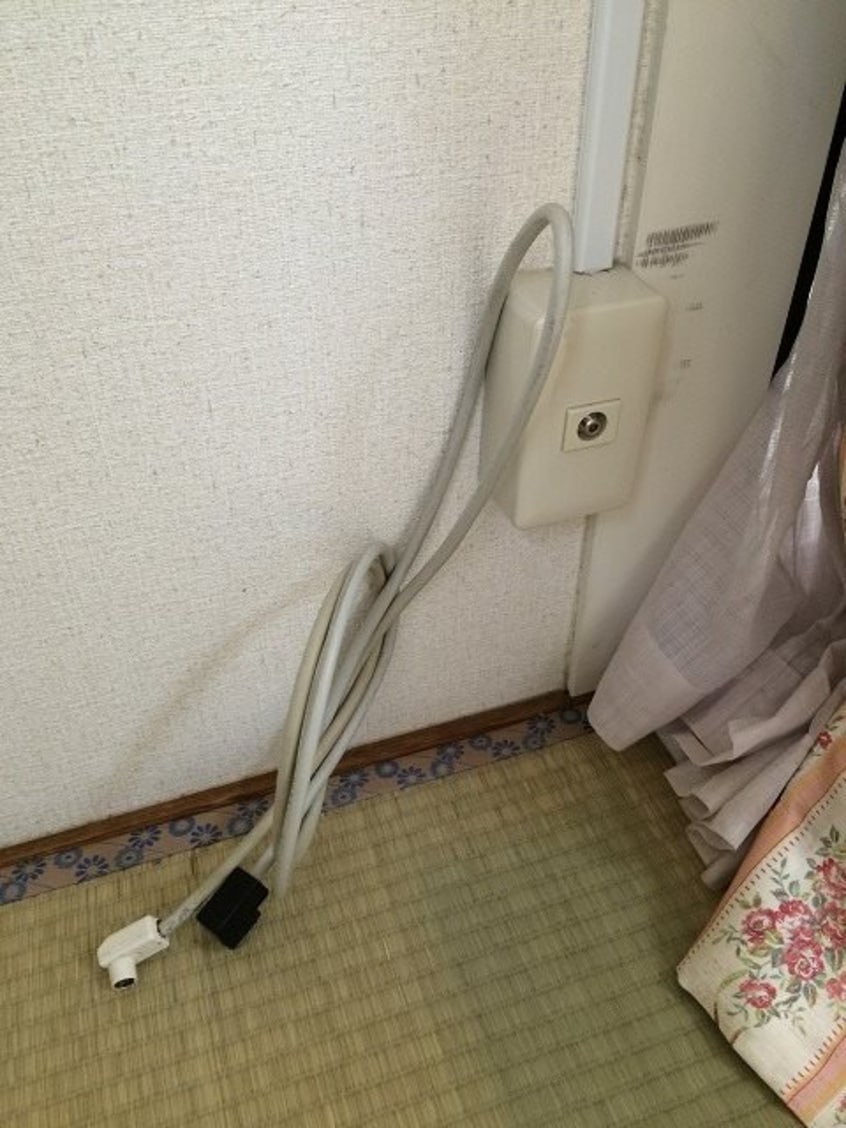 写真は201号室です（写真は201号室です（参考） コーポラスマツシタ