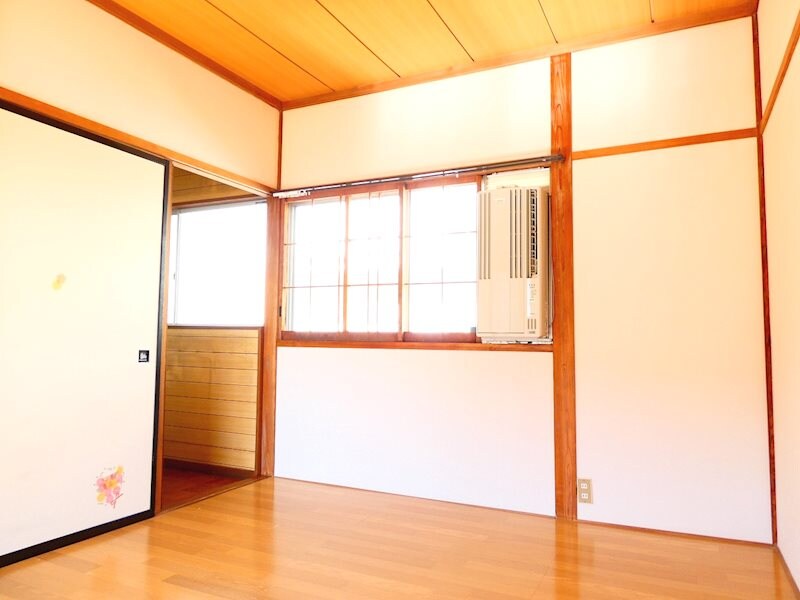  三輪貸家（2階建）