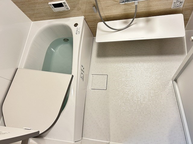 写真は303号室です（参考） シャーメゾン柊