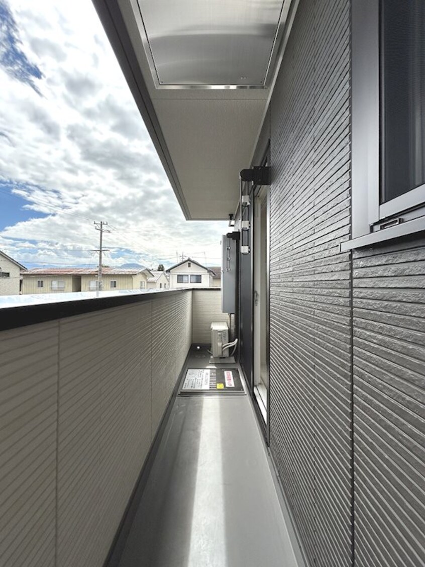 写真は202号室です。（参考） 信越本線/長野駅 徒歩23分 3階 築1年