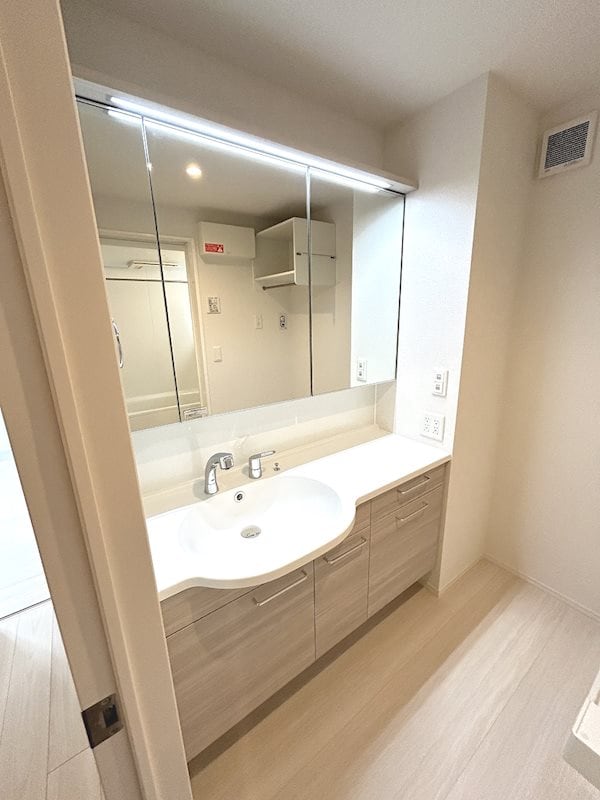  信越本線/長野駅 徒歩23分 3階 築1年