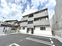 トリシア柳町