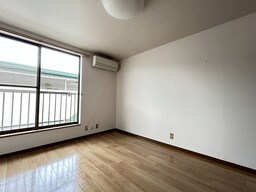 写真は別号室です（参考）