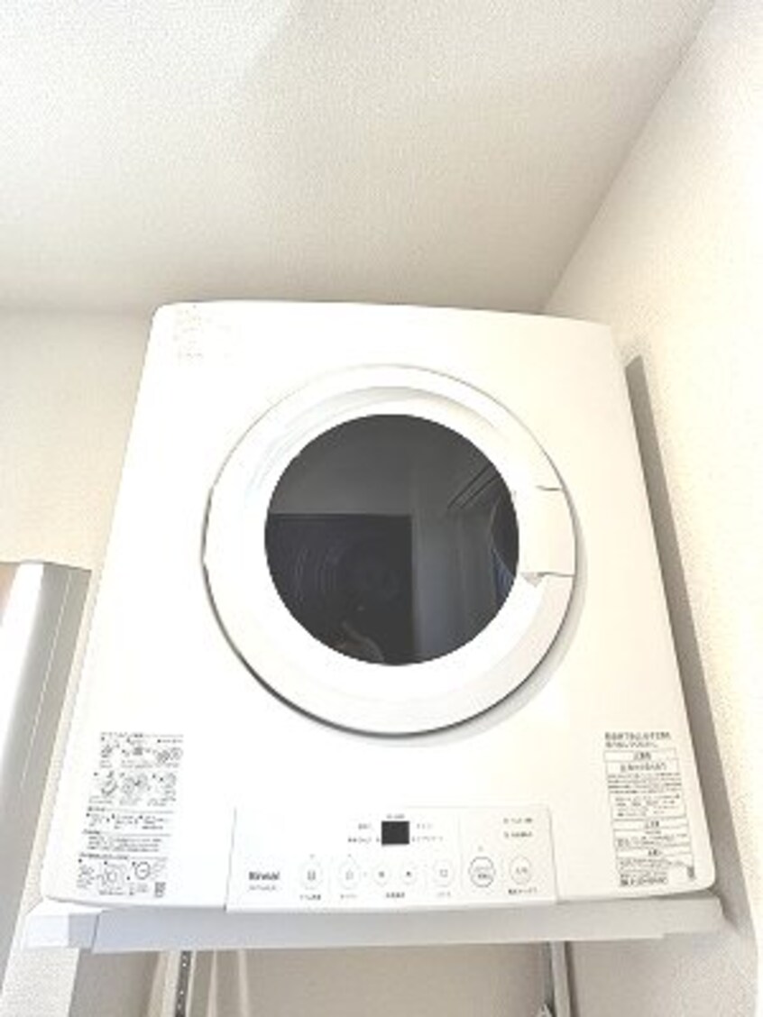 ※写真は101号室のものです。（参考） Glicina