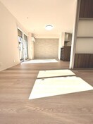 ※写真は101号室のものです。（参考） Glicina