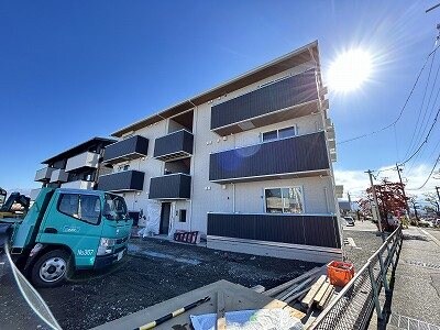  トリシア東和田　W棟