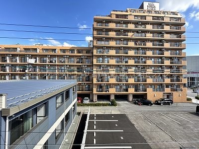  カルチェラタン