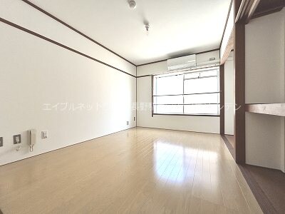  カルチェラタン