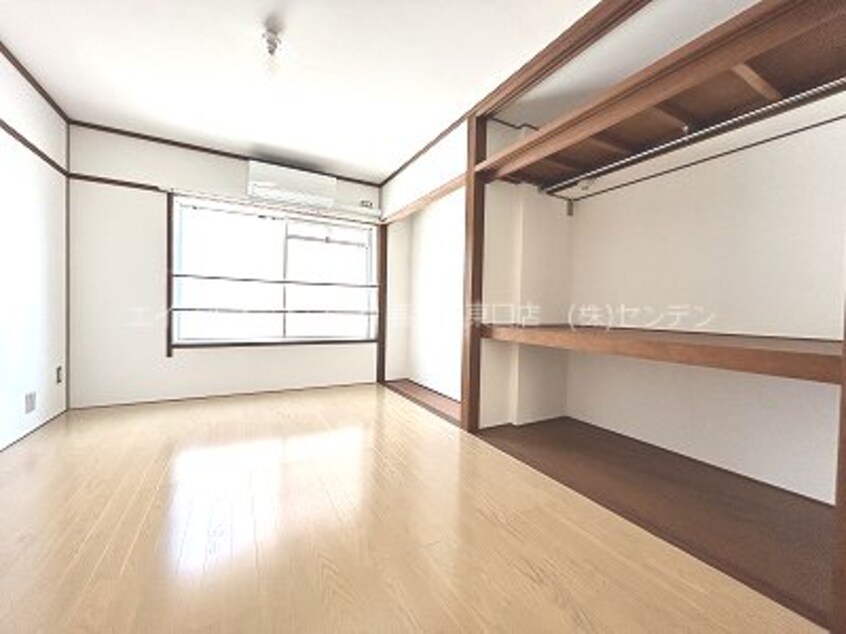  カルチェラタン