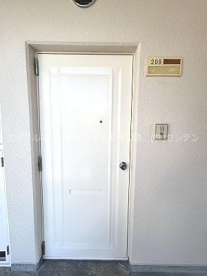  カルチェラタン