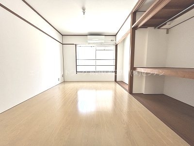  カルチェラタン