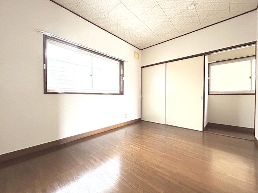  髙野貸家