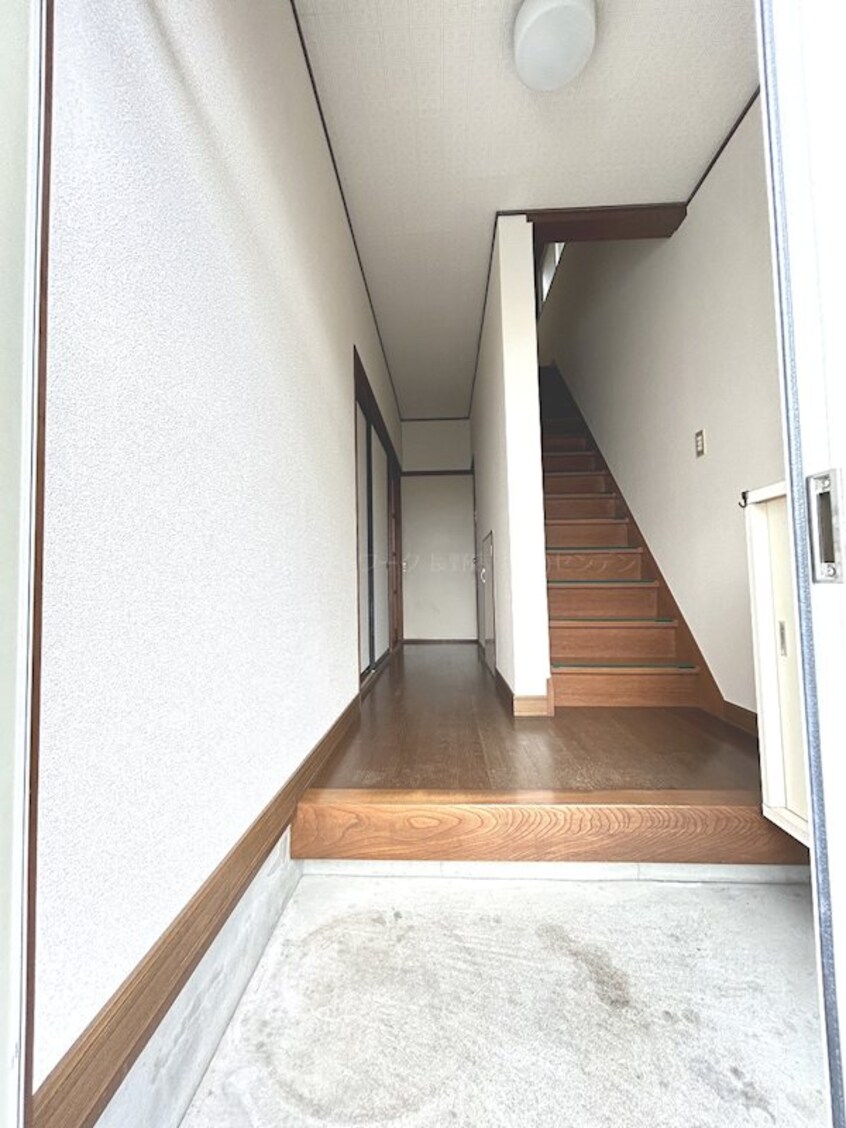  髙野貸家