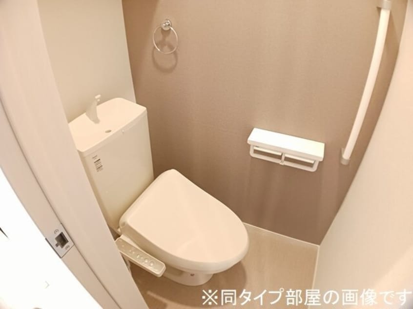  メゾンラテ稲葉