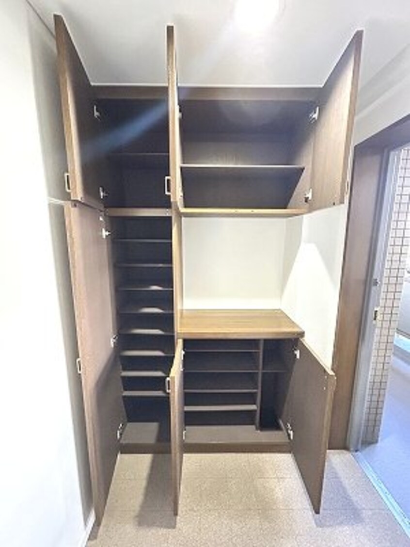  南縣レジデンス