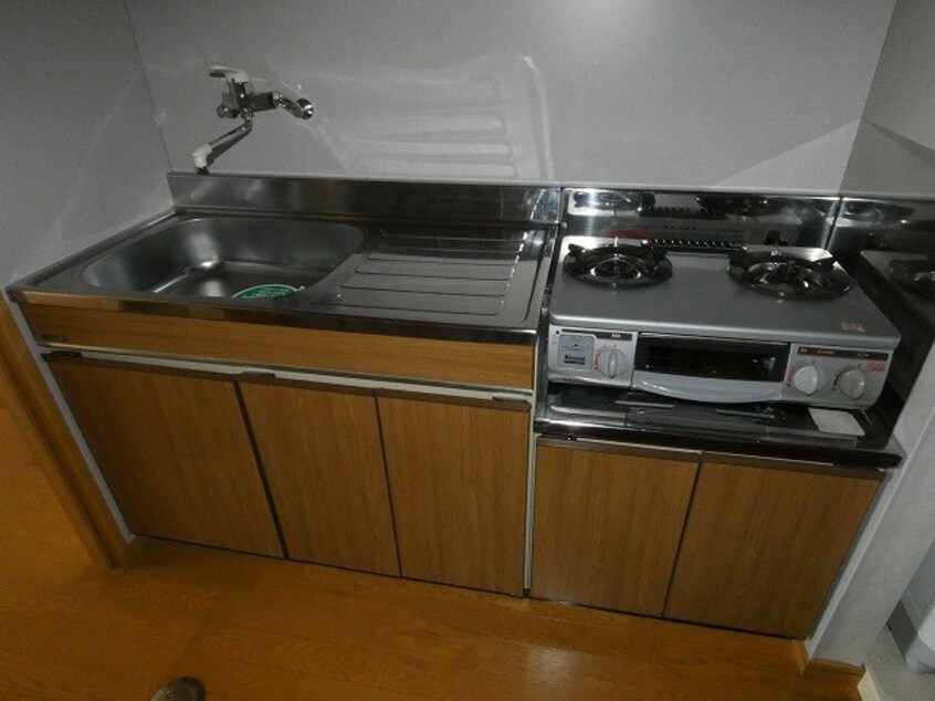  クレストンコート