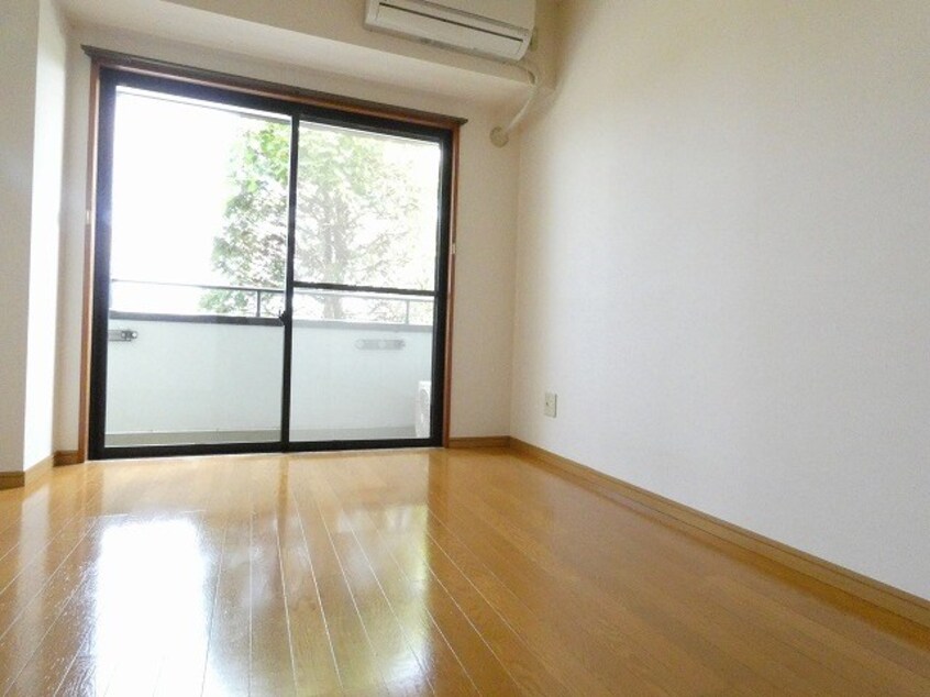  クレストンコート