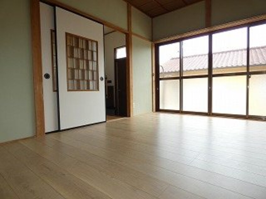  タザマアパート