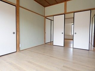  タザマアパート