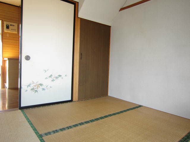  ハイライズ