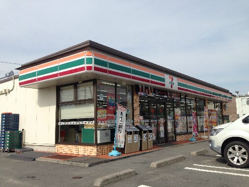 ｾﾌﾞﾝｲﾚﾌﾞﾝ 飯田松尾上溝店(コンビニ)まで1162m キャッスルトマト2