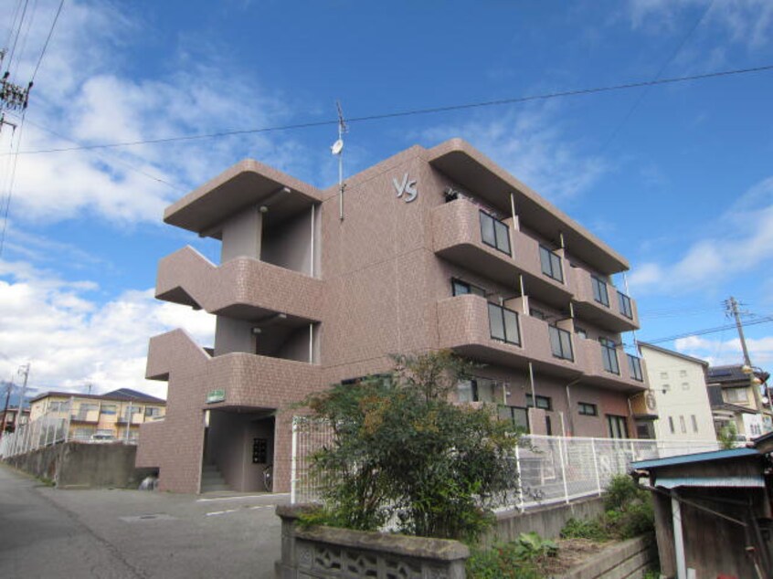  やまみマンション
