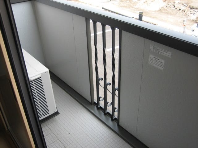  リビングタウン砂払A