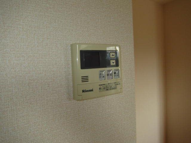  リビングタウン砂払A