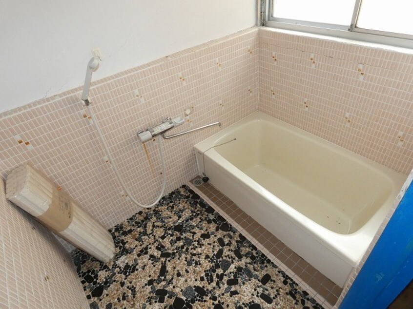  タザマアパート