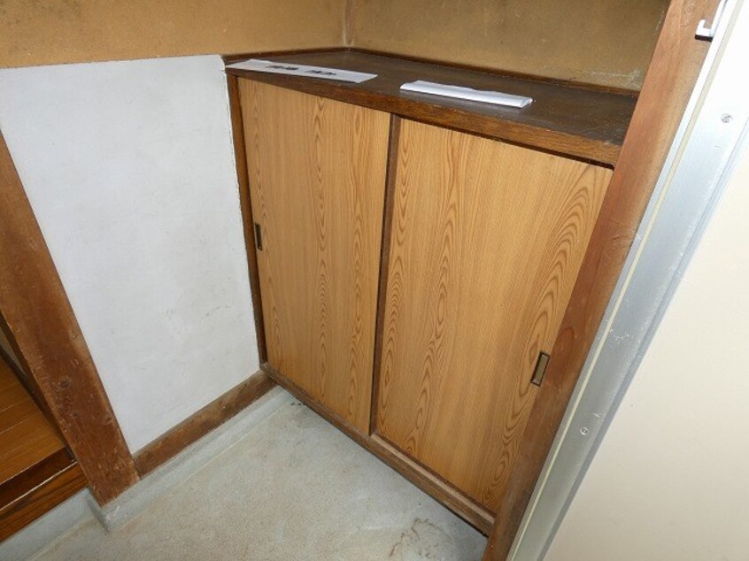  タザマアパート