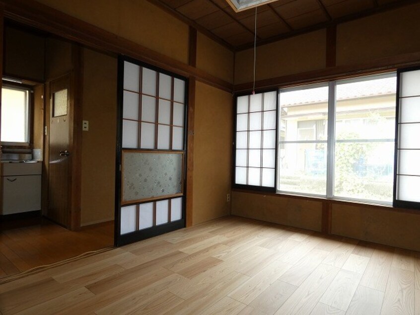  タザマアパート