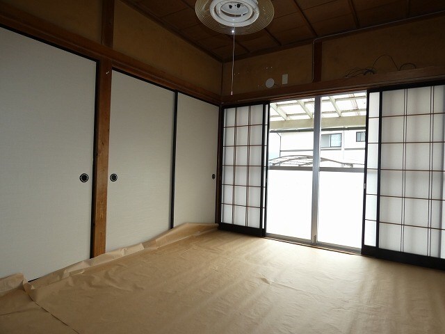  タザマアパート