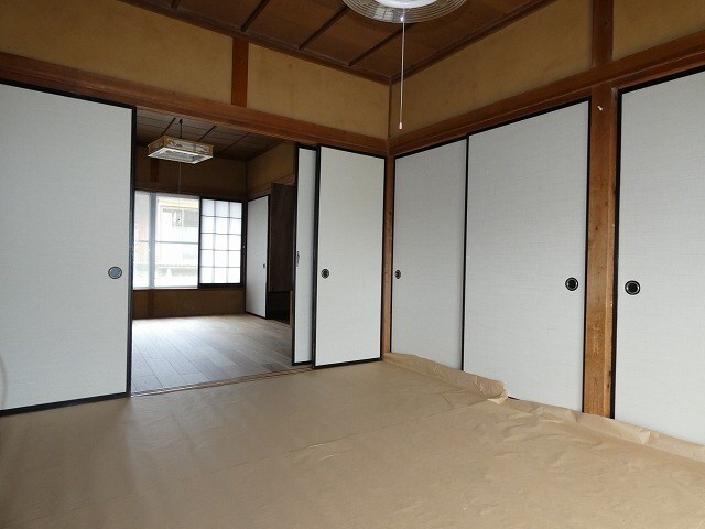  タザマアパート