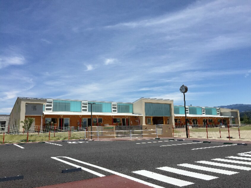 松川町立名子中央保育園(幼稚園/保育園)まで398m マンションアダージョ